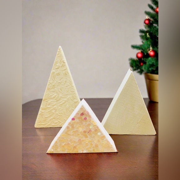 NEW Set of 3 Wood Christmas Trees, Holiday Centerpiece, HANDMADE - Picture 5 of 11